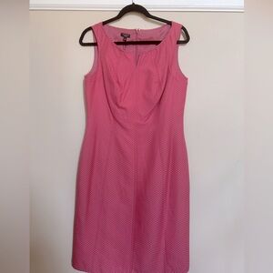 Lovely pink shift dresss by Talbots in size 10. NWT
